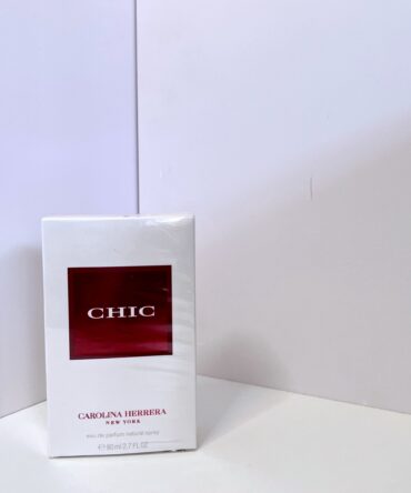 CHIC Carolina Herrera