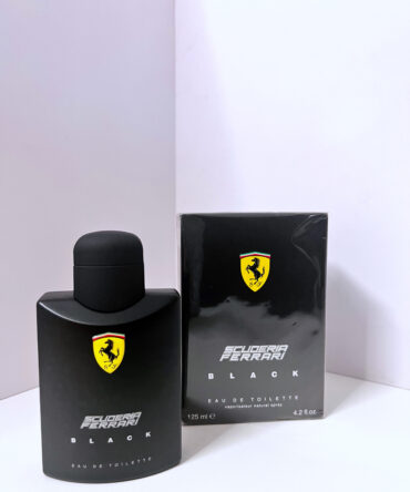 Scuderia Ferrari Black de Ferrari