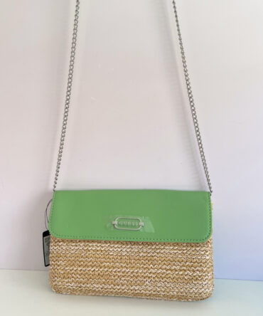 Bandolero Sobre Zoe Guess