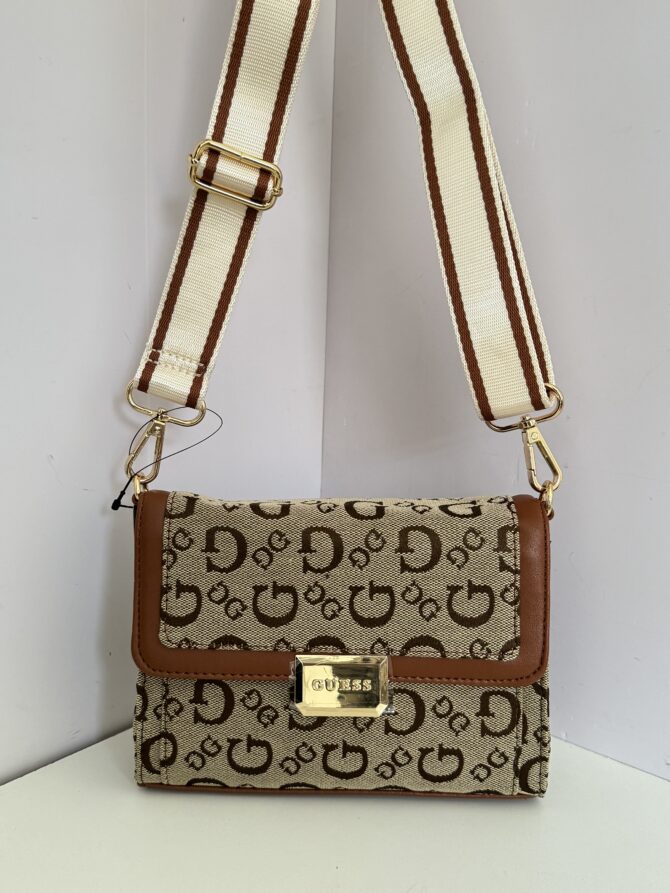 Cartera Bandolero Whitney Guess