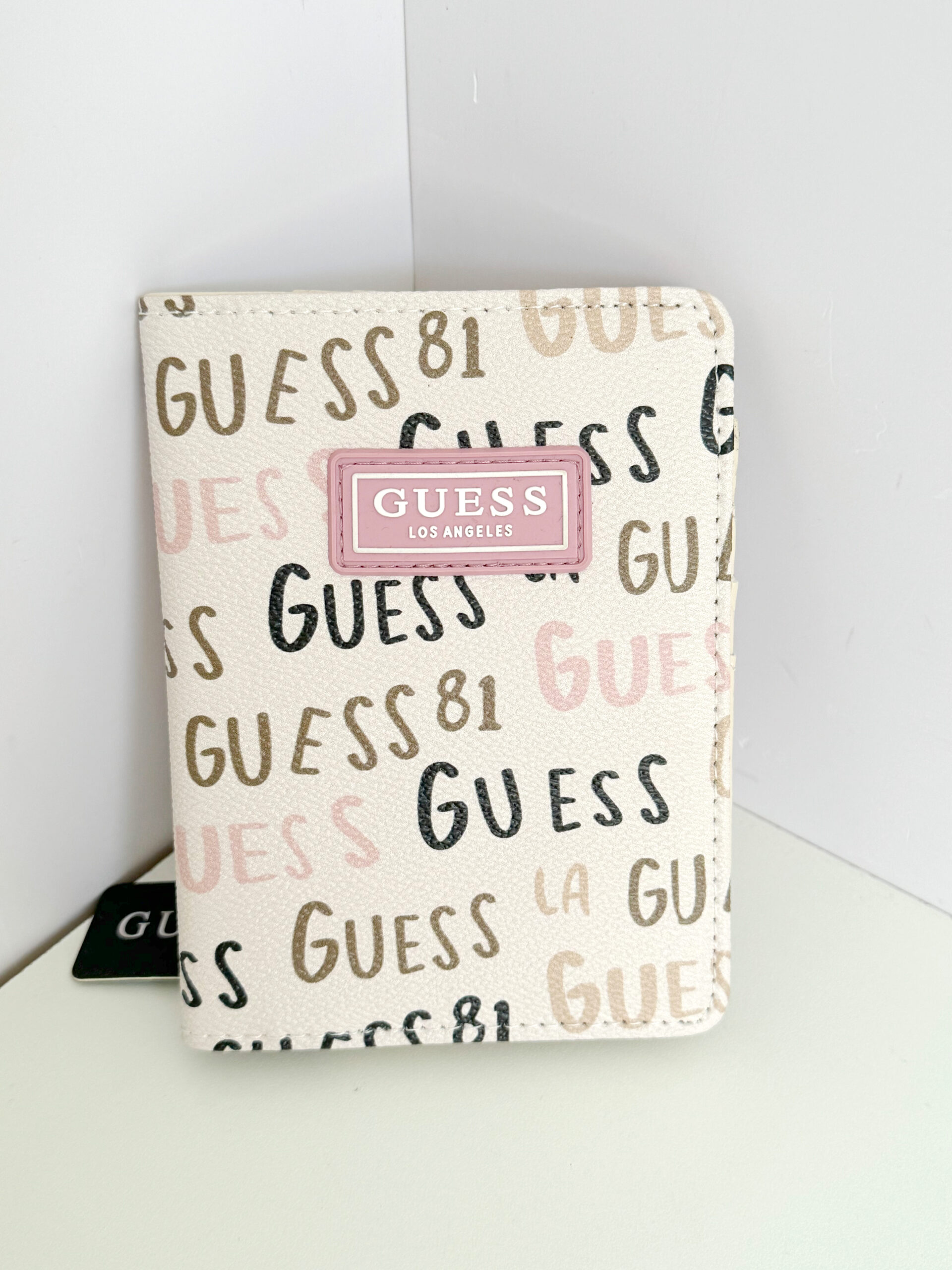 Porta Pasaporte Guess Dama
