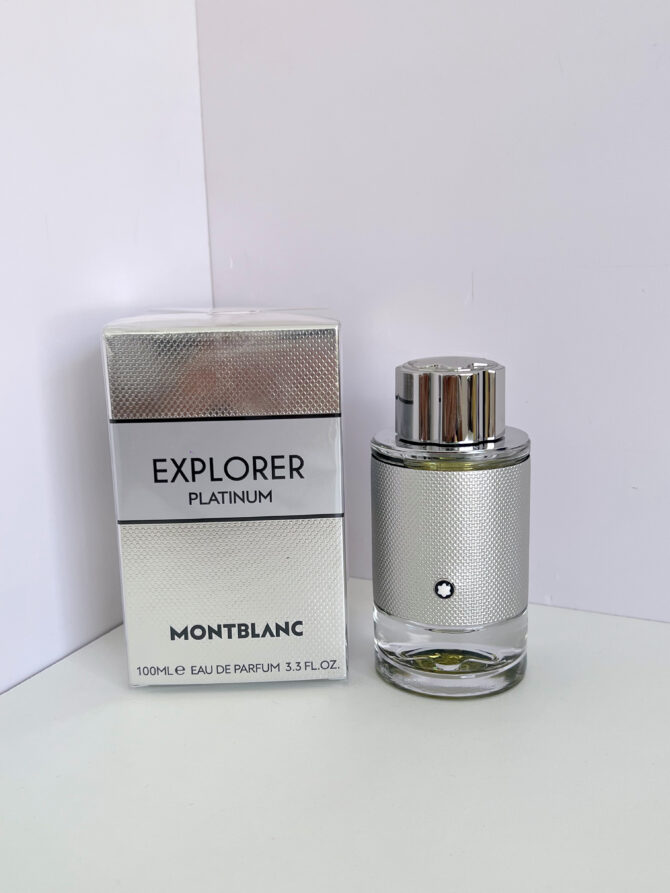 Explorer Platinum de MontBlanc