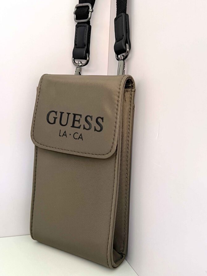 Telefonera Guess