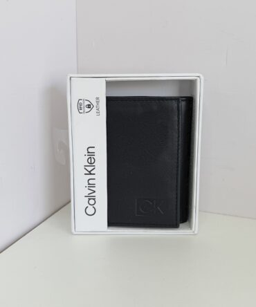 Billetera Calvin klein cod 32