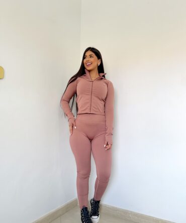 Conjunto Guess Cod 02