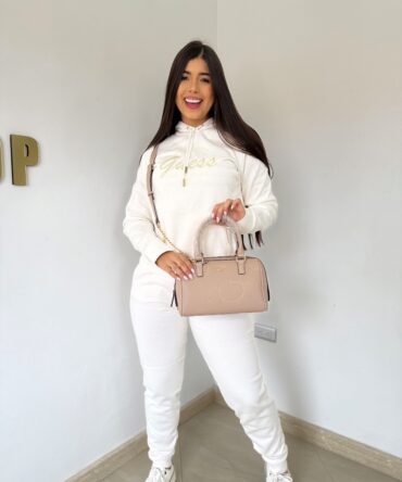 Conjunto Guess Cod 17