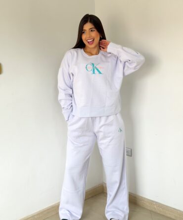 Conjunto Calvin Klein Cod 04