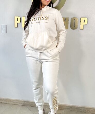 Conjunto Guess cod 56